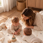 Legetæppe til baby Bunny Rides i bomuld og naturlig uld – visning 3 – Maison Theo